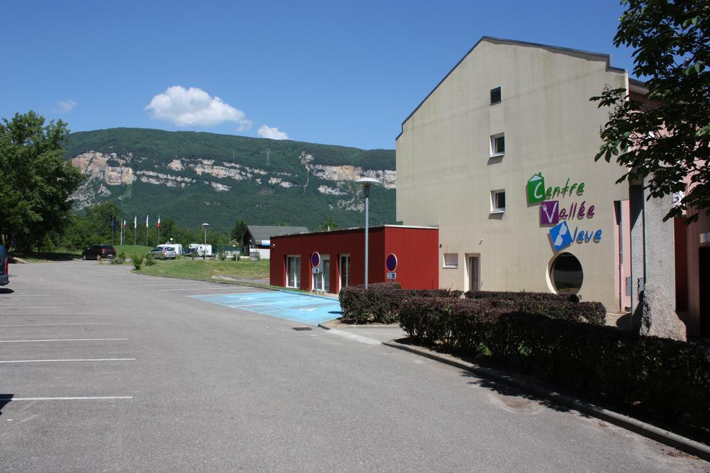 Hotel Vallee Bleue Montalieu-Vercieu Ngoại thất bức ảnh